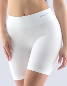 GINA dámské boxerky vyšší, kratší nohavička, bezešvé, klasické, jednobarevné Bamboo PureLine 03017P - bílá S/M